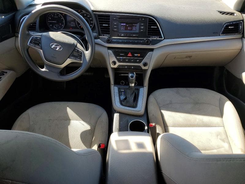 2018 HYUNDAI ELANTRA SE 8