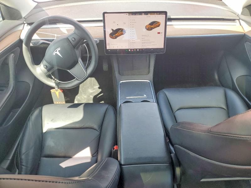2021 TESLA MODEL 3 8