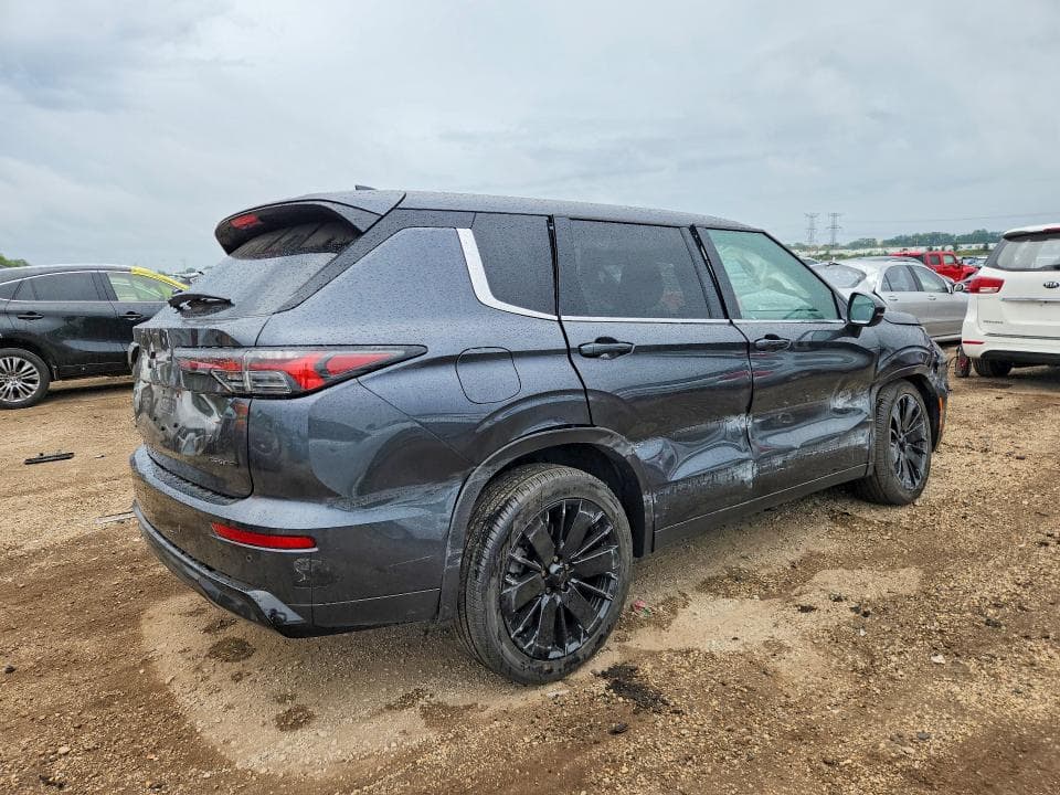 2026 MITSUBISHI OUTLANDER SE 3