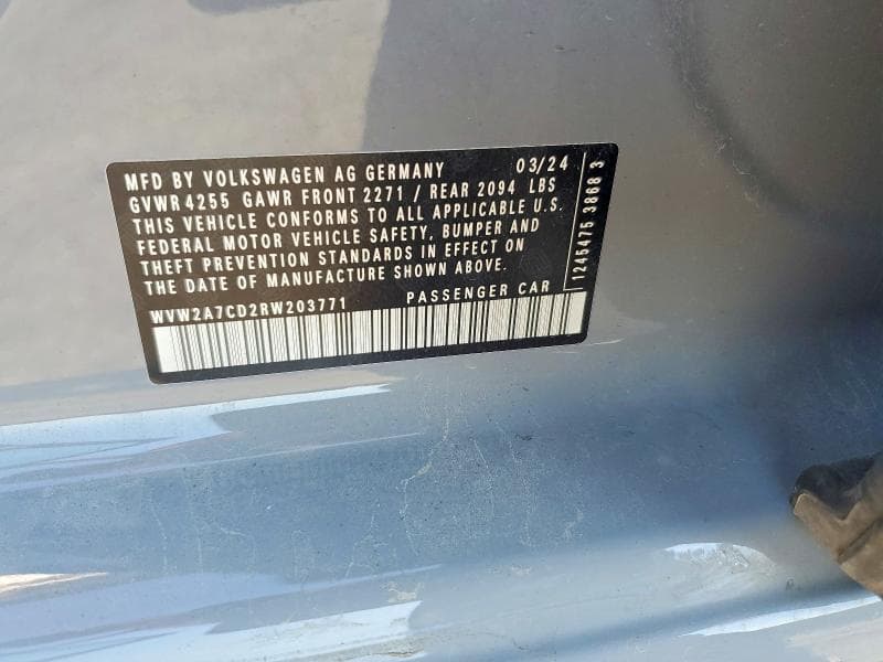 2024 VOLKSWAGEN GTI SE 12