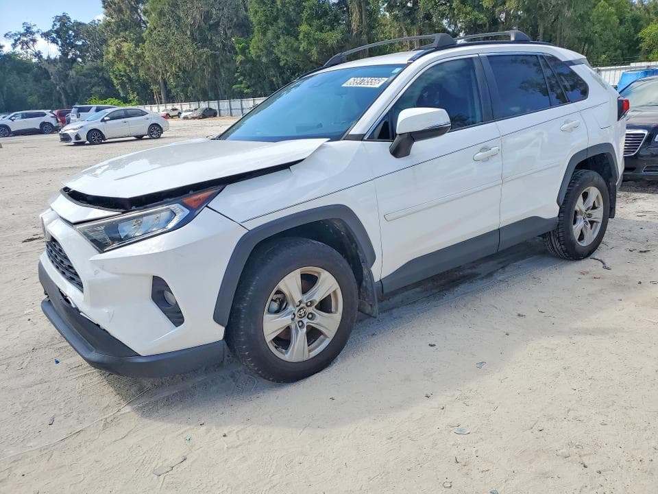 2021 TOYOTA RAV4 XLE - 1