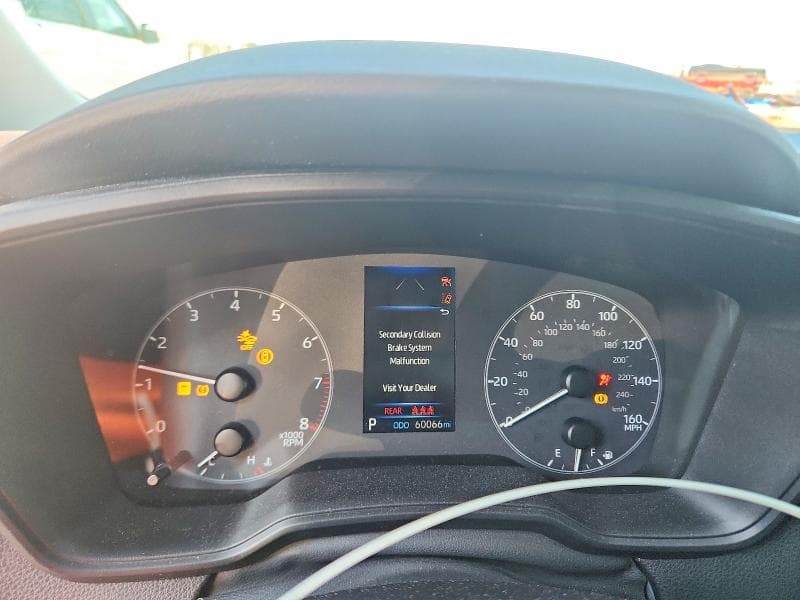 2023 TOYOTA COROLLA LE 9