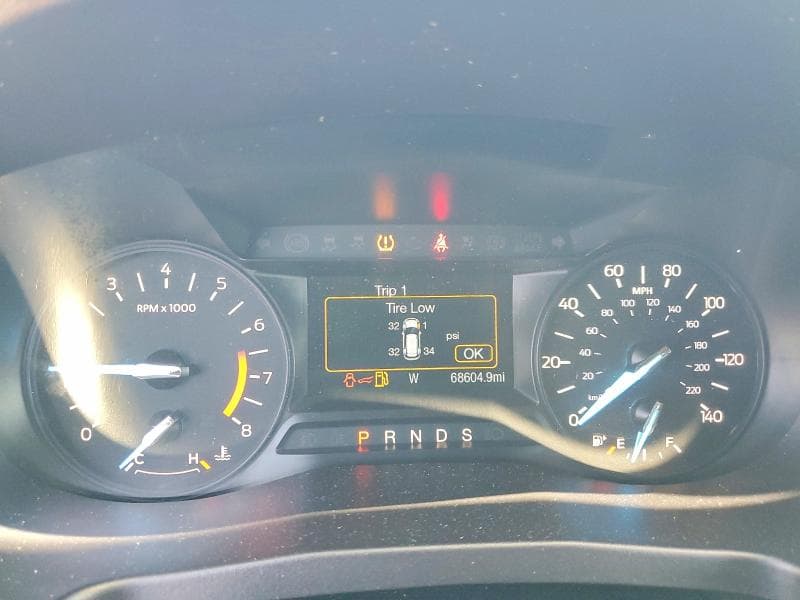 2019 FORD EXPLORER XLT 9