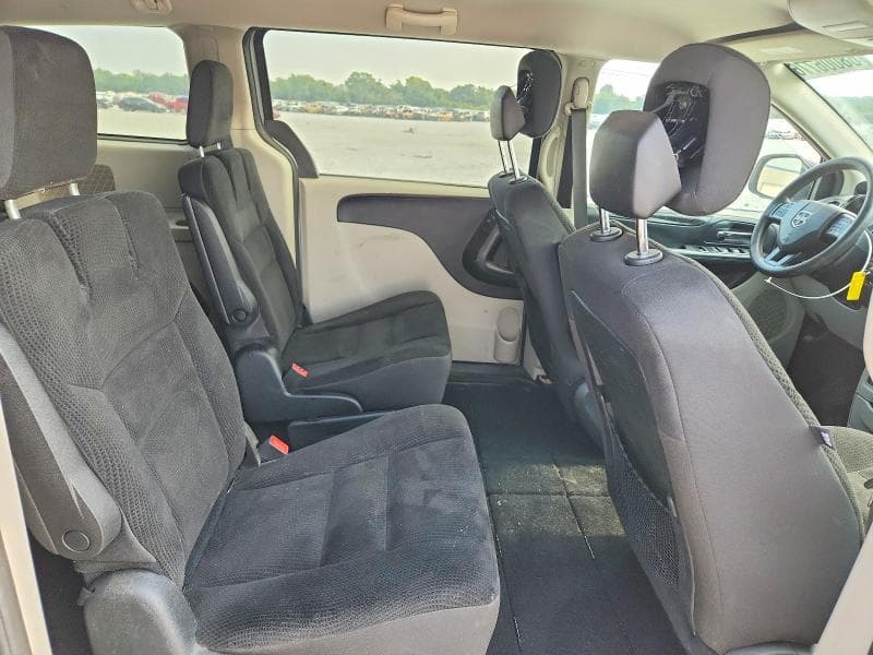 2019 DODGE GRAND CARAVAN SE 11
