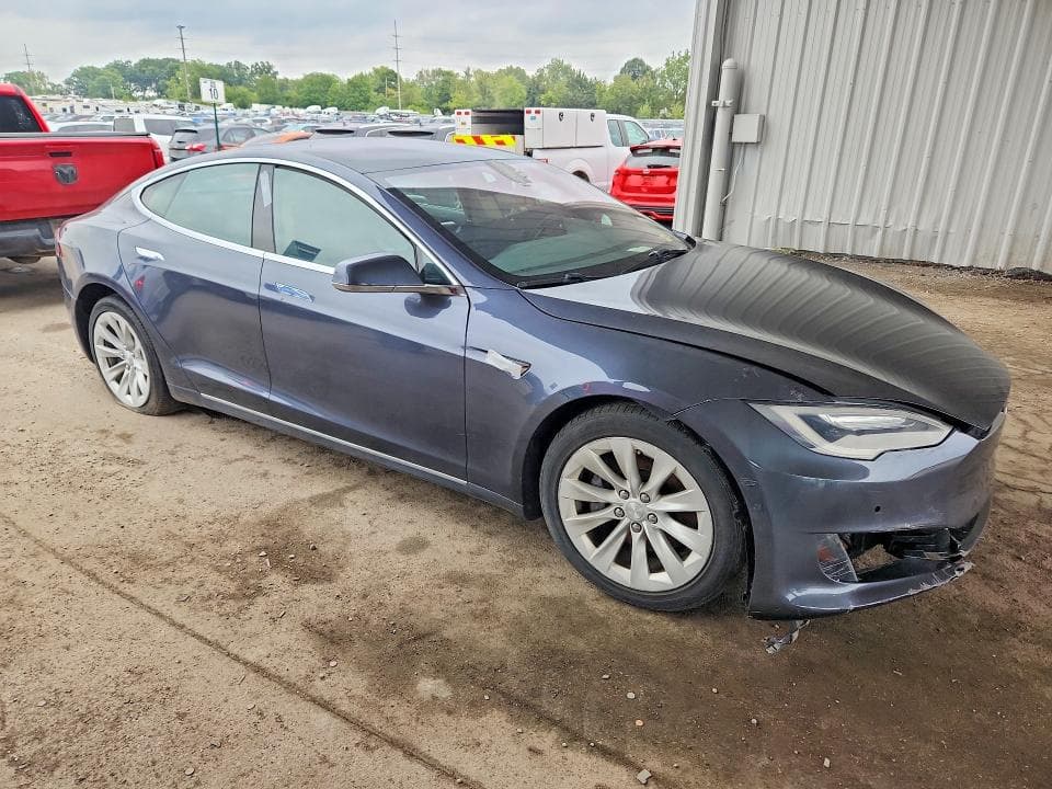 2017 TESLA MODEL S 4