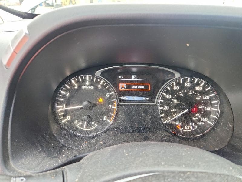 2018 NISSAN PATHFINDER S 9