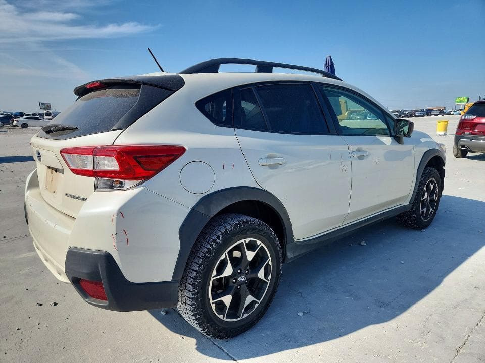 2019 SUBARU CROSSTREK 3