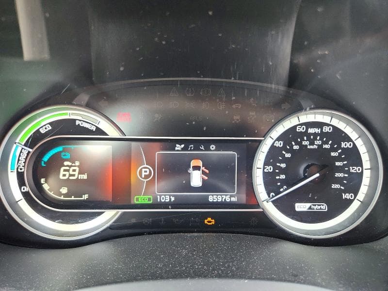 2019 KIA NIRO LX 9