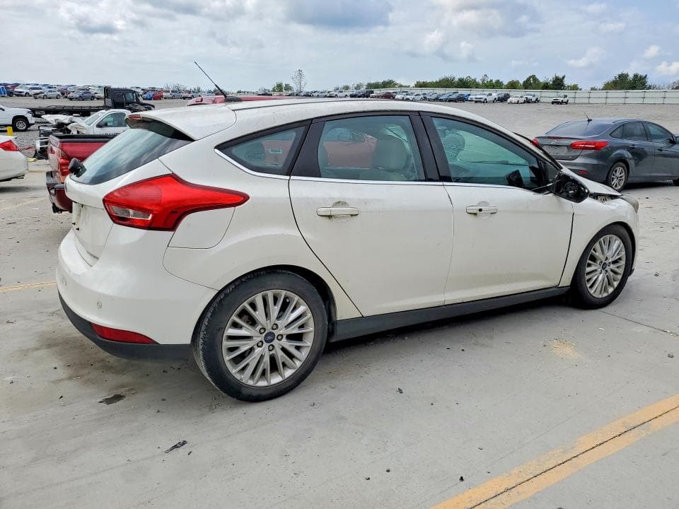 2017 FORD FOCUS TITANIUM 3