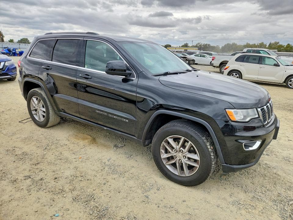 2018 JEEP GRAND CHEROKEE LAREDO 4