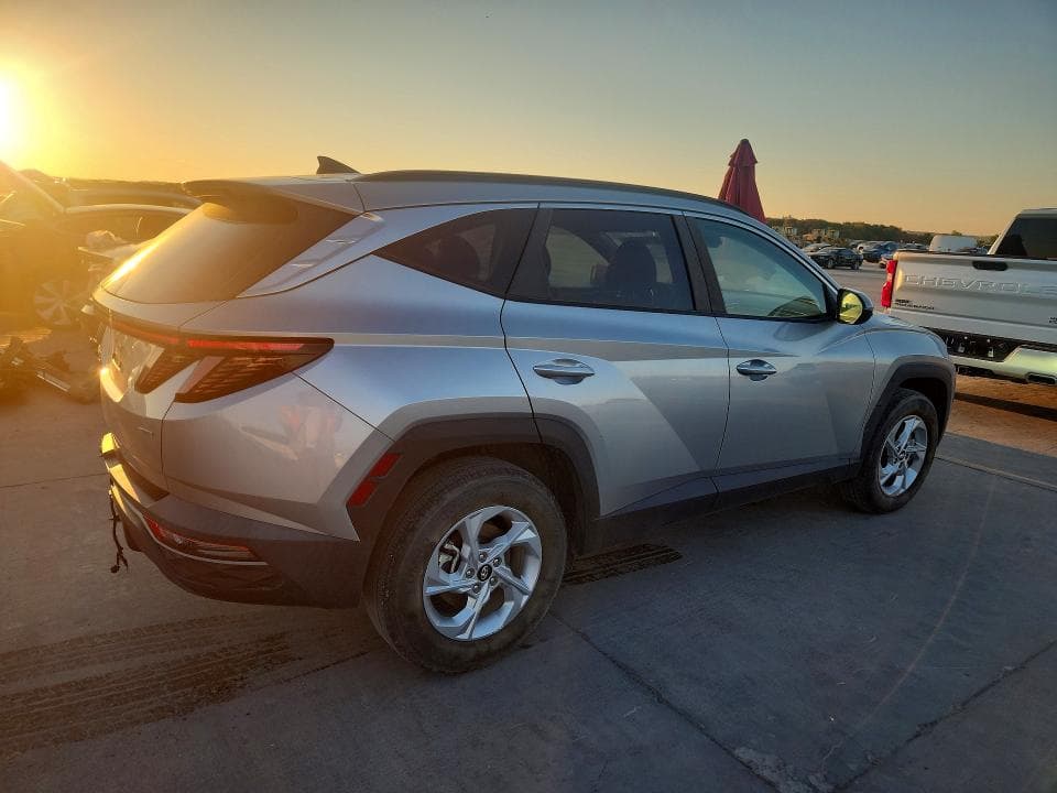 2023 HYUNDAI TUCSON SEL 3