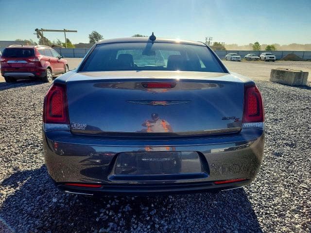 2021 CHRYSLER 300 S 6