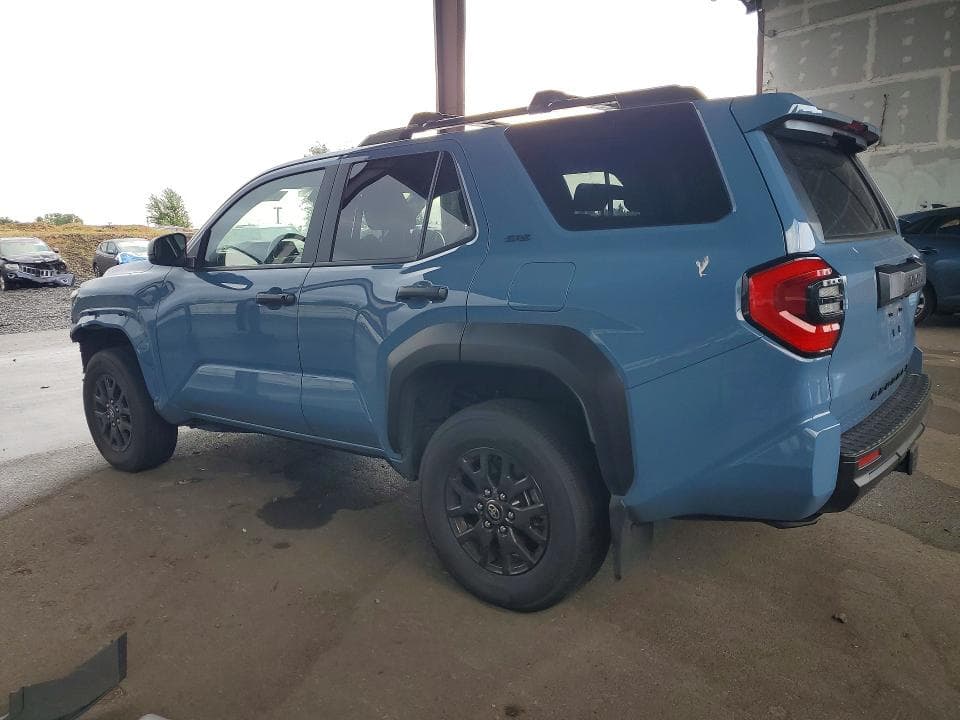 2025 TOYOTA 4RUNNER SR5 2