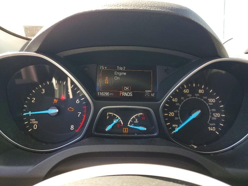 2017 FORD ESCAPE SE 9