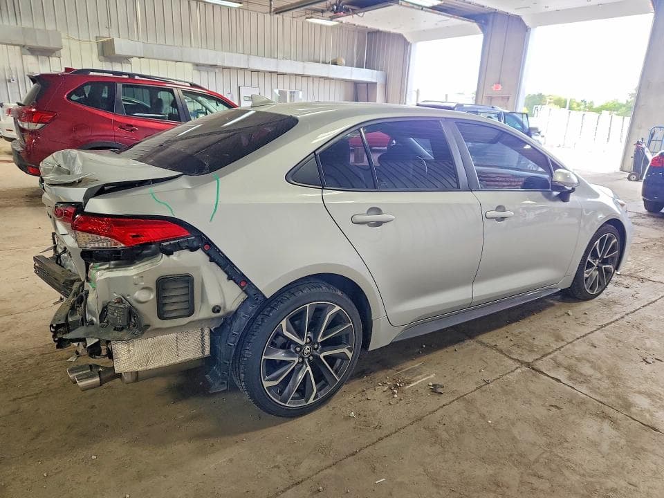 2021 TOYOTA COROLLA SE 3
