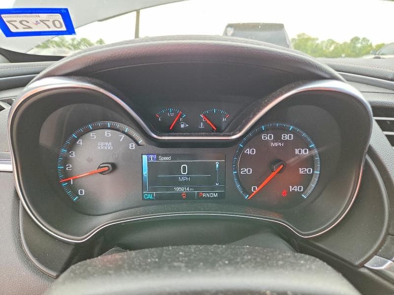 2017 CHEVROLET IMPALA LT 9