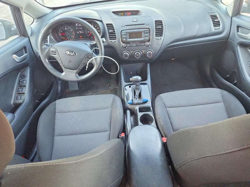 2017 KIA FORTE LX 8