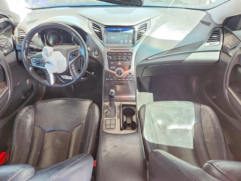 2017 HYUNDAI AZERA BASE 8