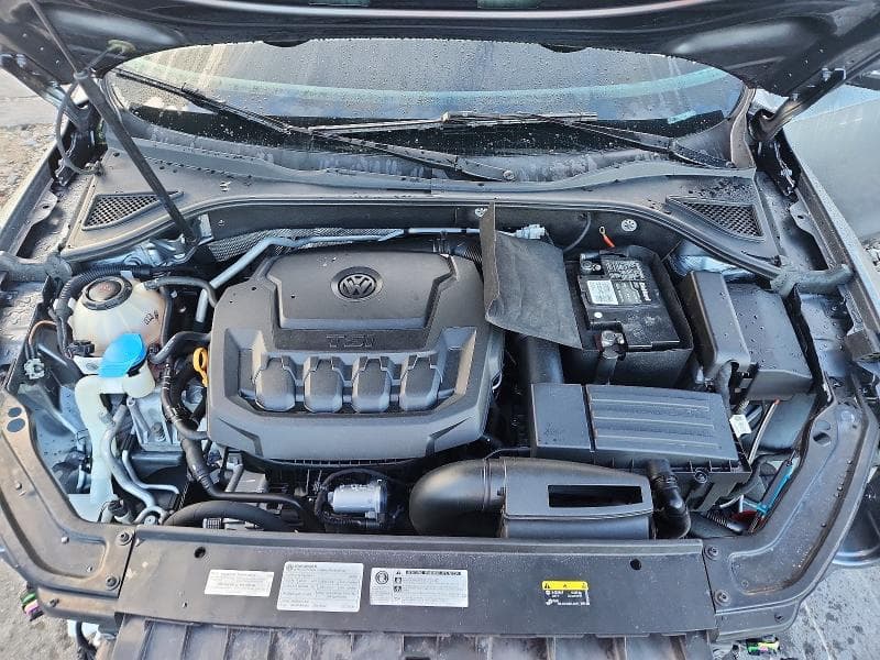 2018 VOLKSWAGEN PASSAT SE 11