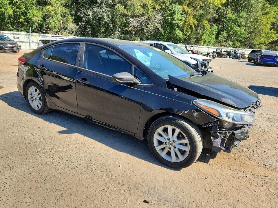 2017 KIA FORTE S 4