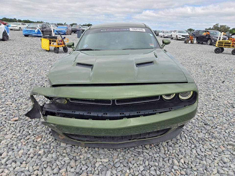 2019 DODGE CHALLENGER SXT 5