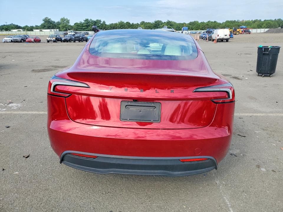 2025 TESLA MODEL 3 6