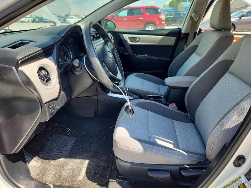 2017 TOYOTA COROLLA LE 7