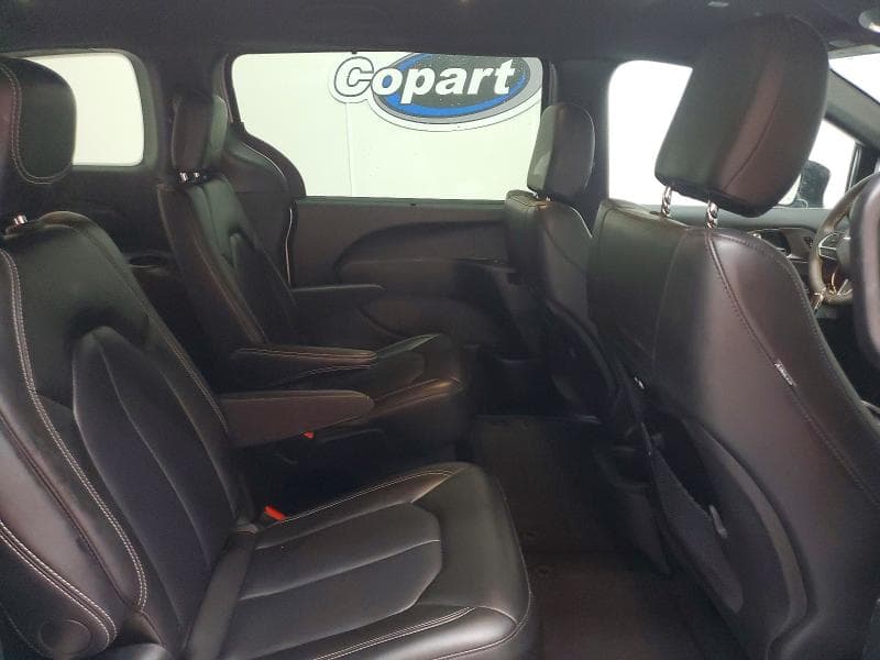 2026 CHRYSLER PACIFICA SELECT 11