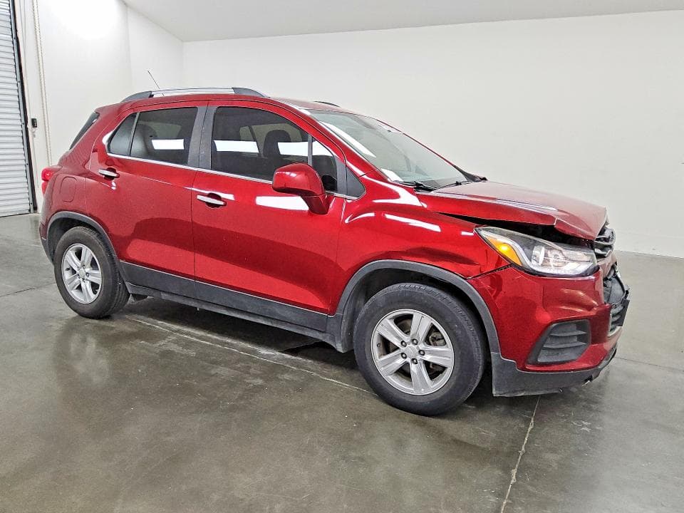 2019 CHEVROLET TRAX 1LT 4