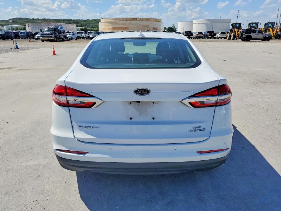 2019 FORD FUSION SE 6
