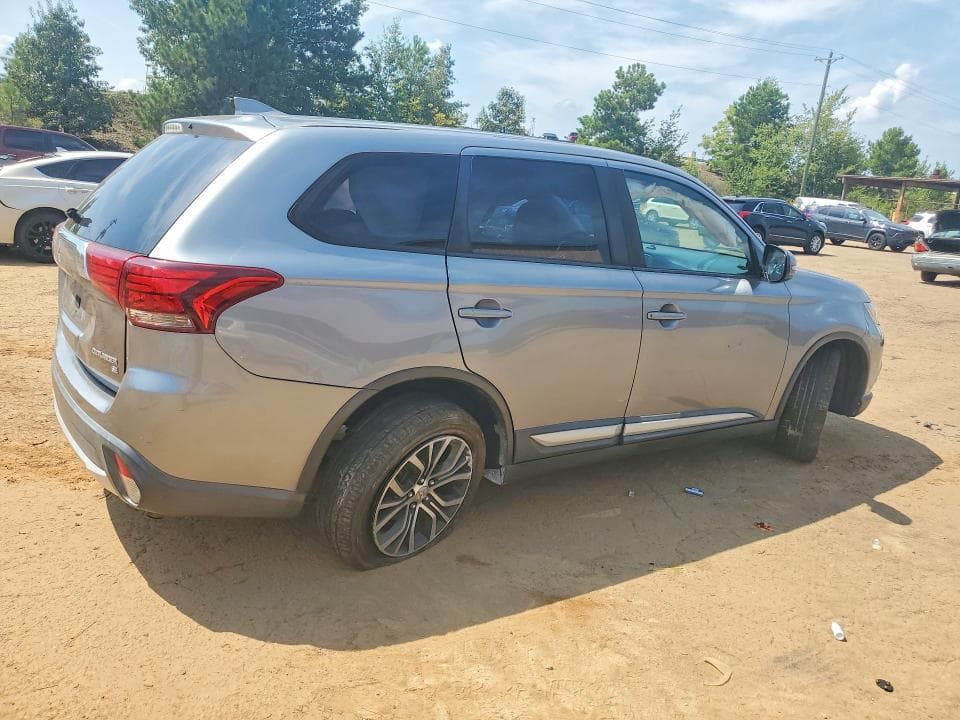 2017 MITSUBISHI OUTLANDER SE 3