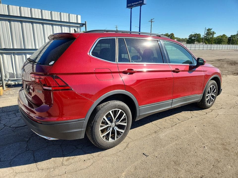 2019 VOLKSWAGEN TIGUAN SE 3