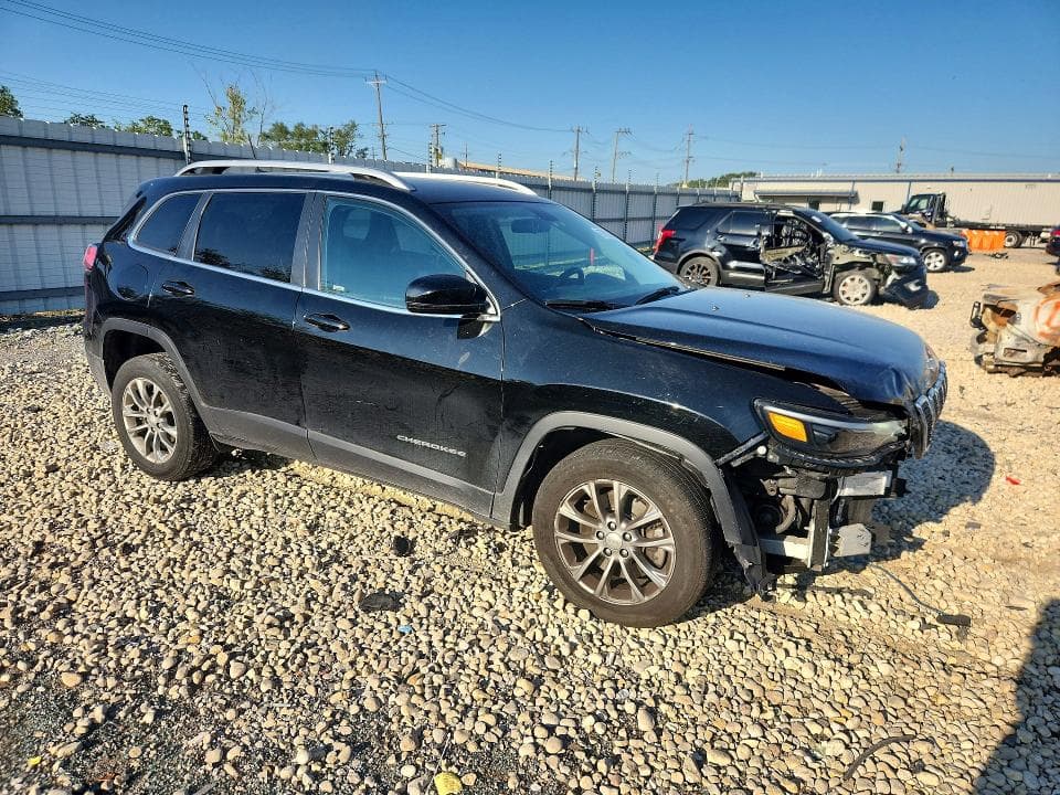 2020 JEEP CHEROKEE LATITUDE PLUS 4