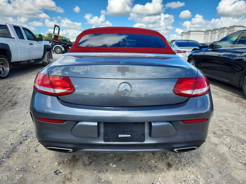 2017 MERCEDES-BENZ C 300 6