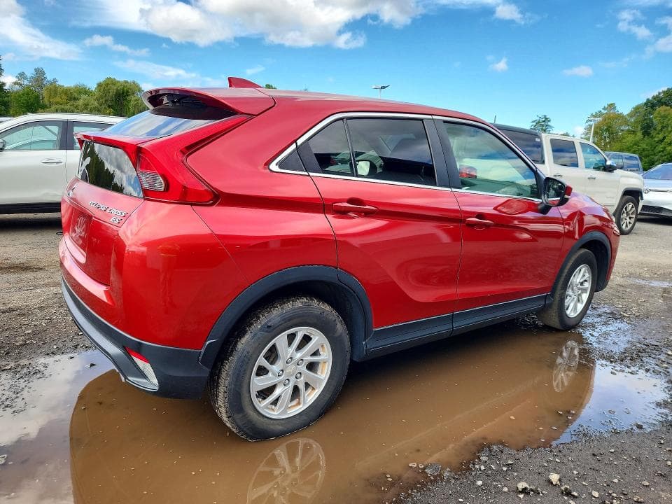 2018 MITSUBISHI ECLIPSE CROSS ES 3