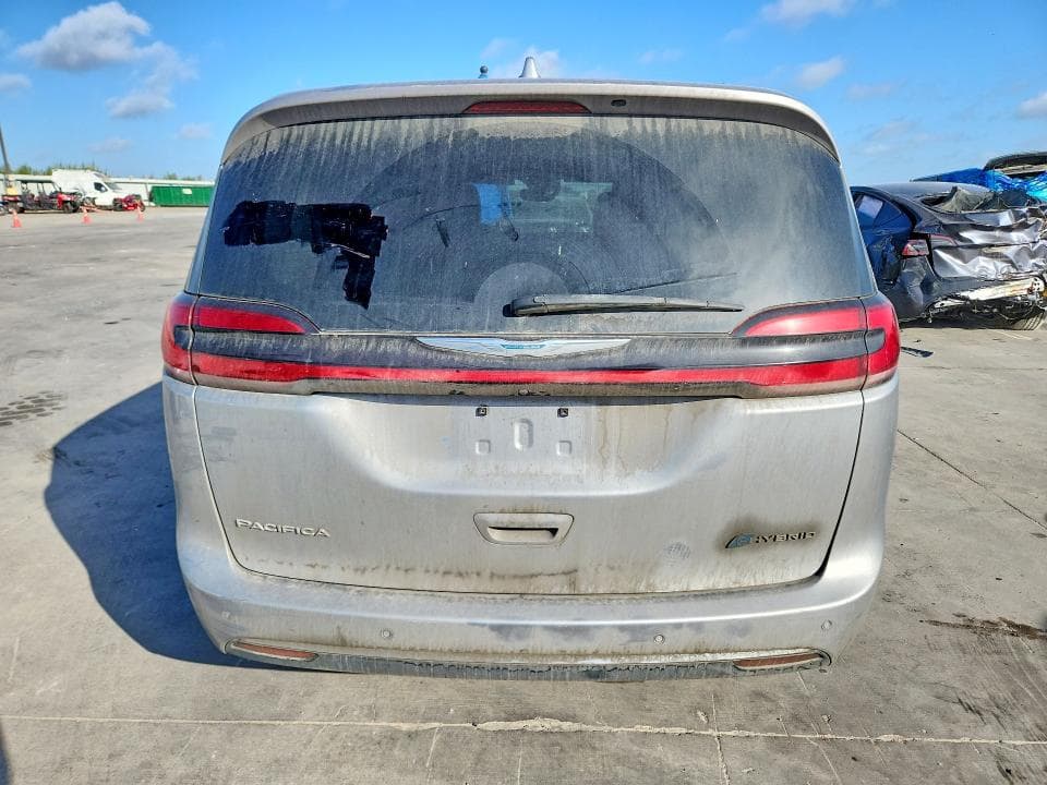 2021 CHRYSLER PACIFICA HYBRID TOURING L 6