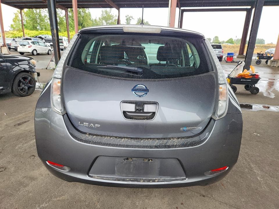 2017 NISSAN LEAF SV 6