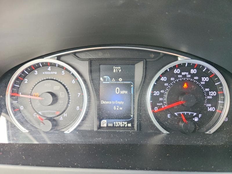 2017 TOYOTA CAMRY SE 9