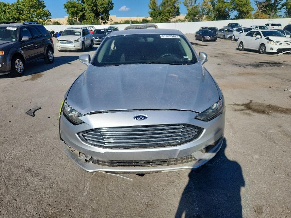2017 FORD FUSION SE 5