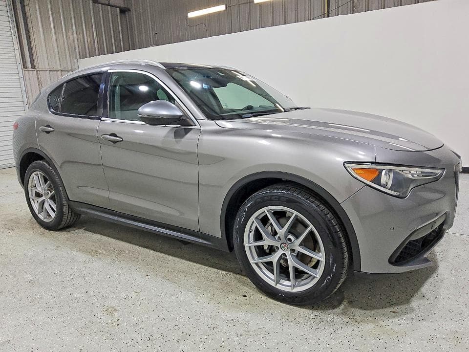 2018 ALFA ROMEO STELVIO TI 4