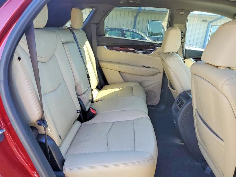 2018 CADILLAC XT5 LUXURY 11