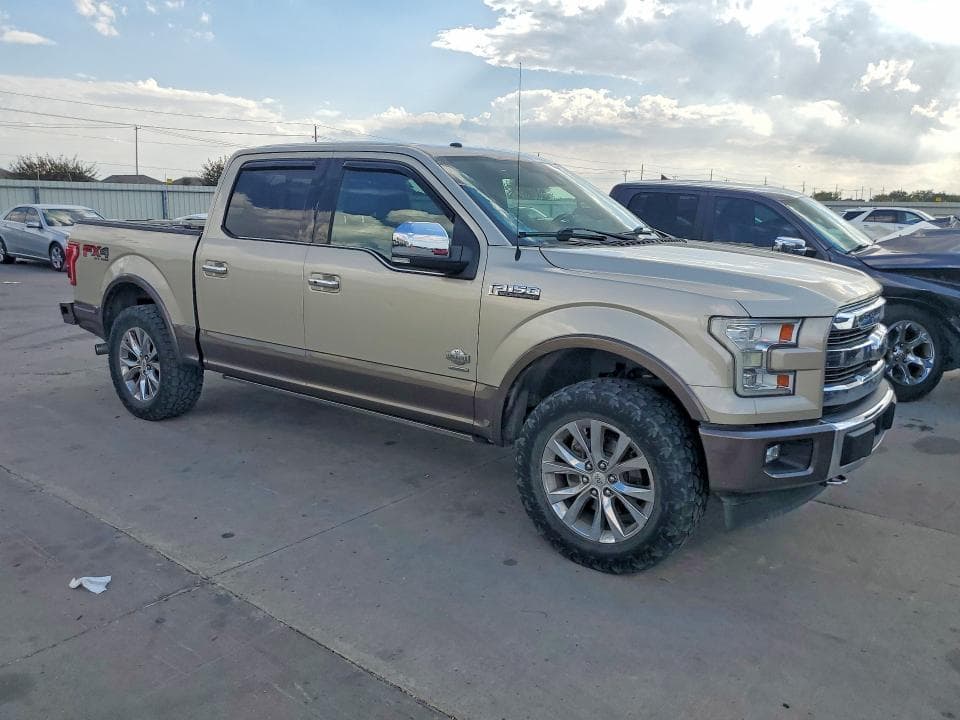 2017 FORD F150 SUPERCREW 4