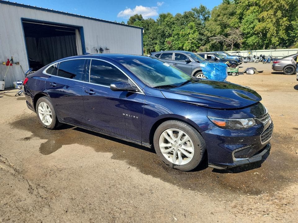 2017 CHEVROLET MALIBU LT 4