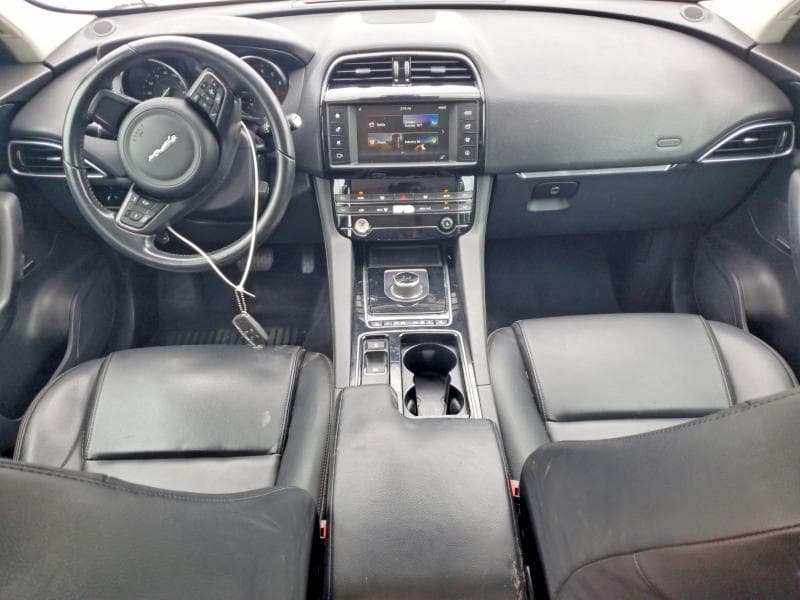 2018 JAGUAR F-PACE PREMIUM 8
