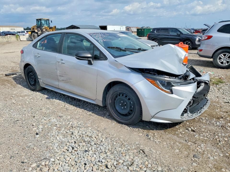 2020 TOYOTA COROLLA LE 4