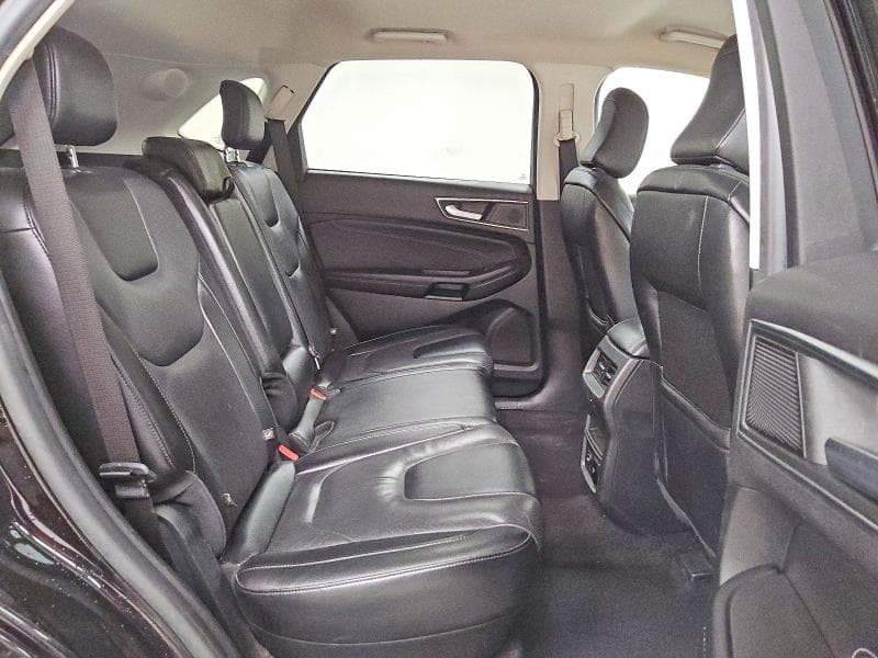 2022 FORD EDGE TITANIUM 11
