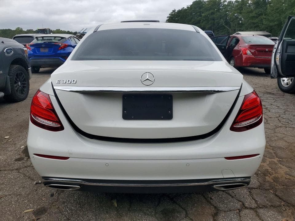 2017 MERCEDES-BENZ E 300 6