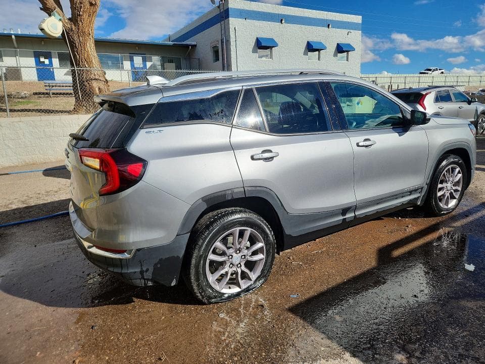 2023 GMC TERRAIN SLT 3