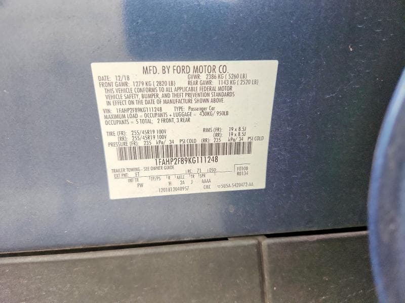 2019 FORD TAURUS LIMITED 12