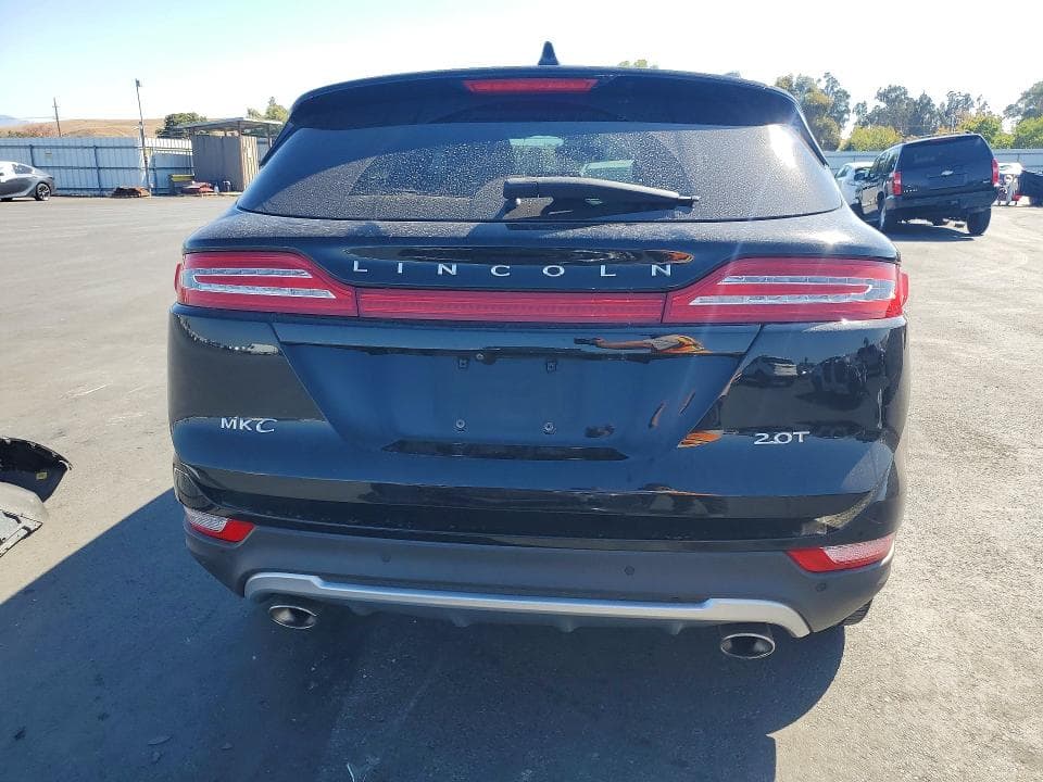2017 LINCOLN MKC PREMIERE 6